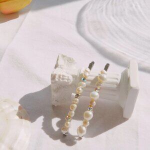 Freshwater Pearl Bobby Pin • Side Hairpins